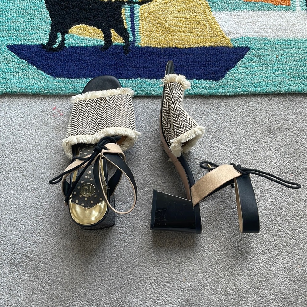 Summer sandals